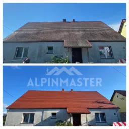 Por&oacute;wnanie dachu przed i po renowacji: zszarzały dach pokryty mchem kontra nowy, czerwony dach na dwukondygnacyjnym domu z szarą elewacją, widoczne okna i wejście.
