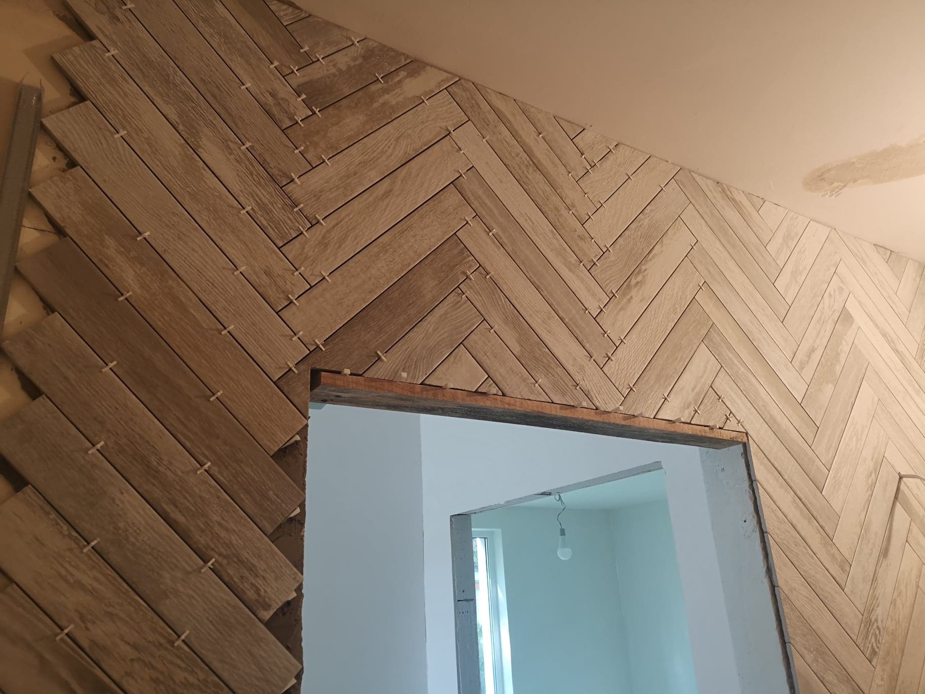 jodła w trakcie prac