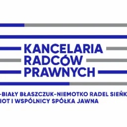 Logo kancelarii radców prawnych Paul-Biały Błaszczuk-Niemotko Radel Sieńko Szemiot i Wspólnicy Spółka Jawna, z geometrycznym motywem w kolorach niebieskim i szarym na białym tle.