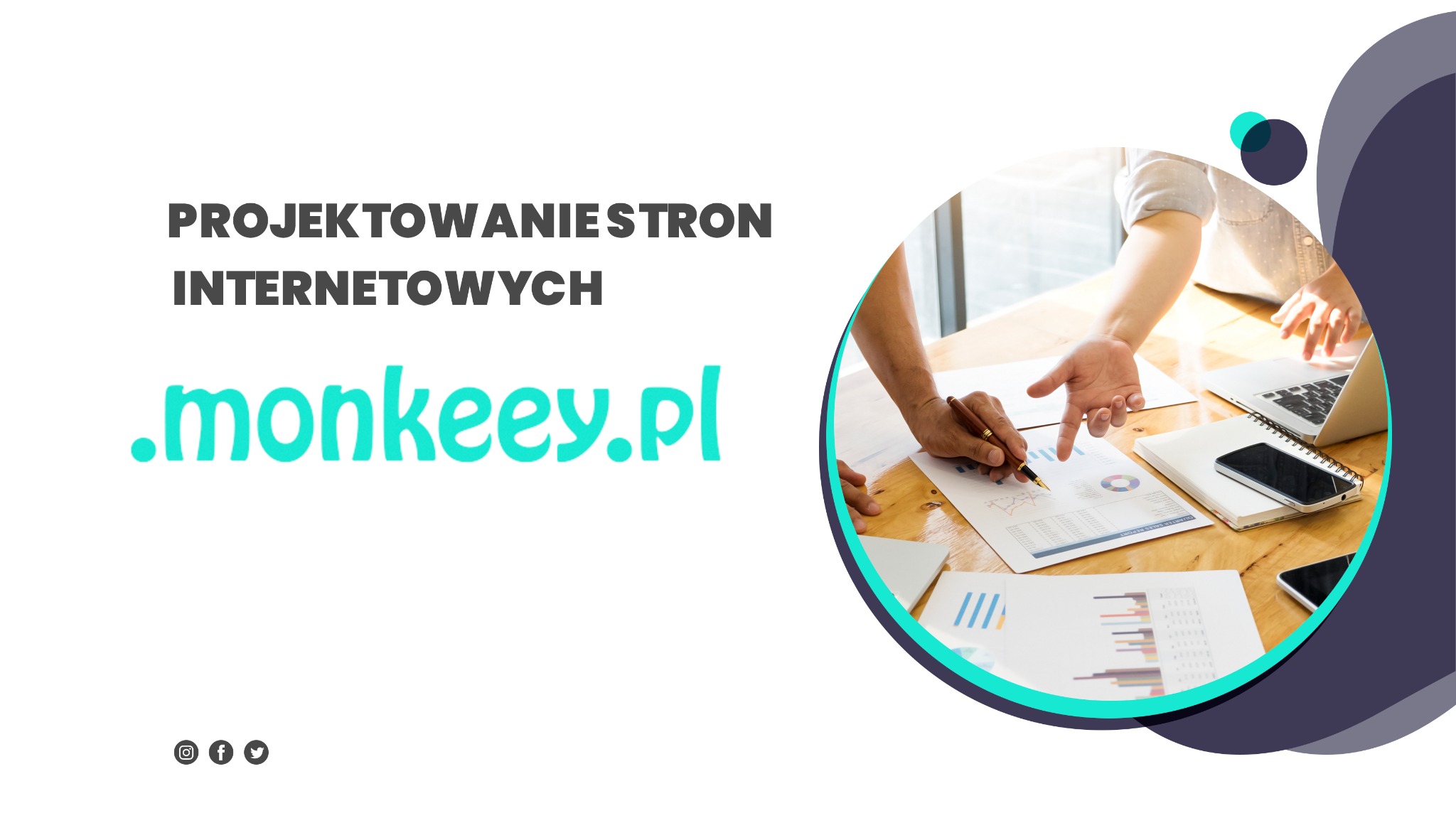 Zespół analizuje dane z wykresów na biurku z laptopem, notatnikiem i telefonem komórkowym, używając pióra do wskazywania trendów.