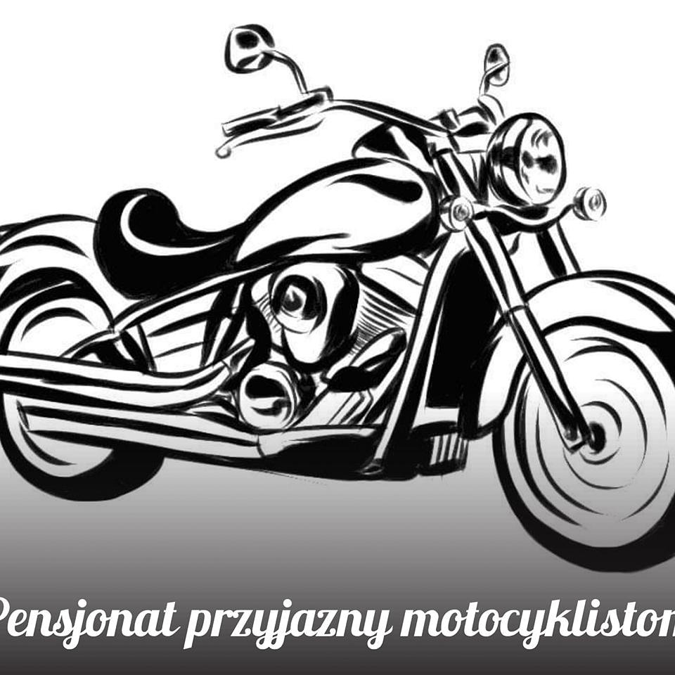Stylizowany rysunek motocykla w czerni i bieli, z napisem 'Pensjonat przyjazny motocyklistom' w dolnej części.
