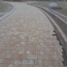 Praca w każdych warunkach.