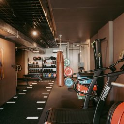 RERE THE STUDIO - 
