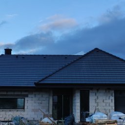Kompleksowa budowa dachu - dach czterospadowy