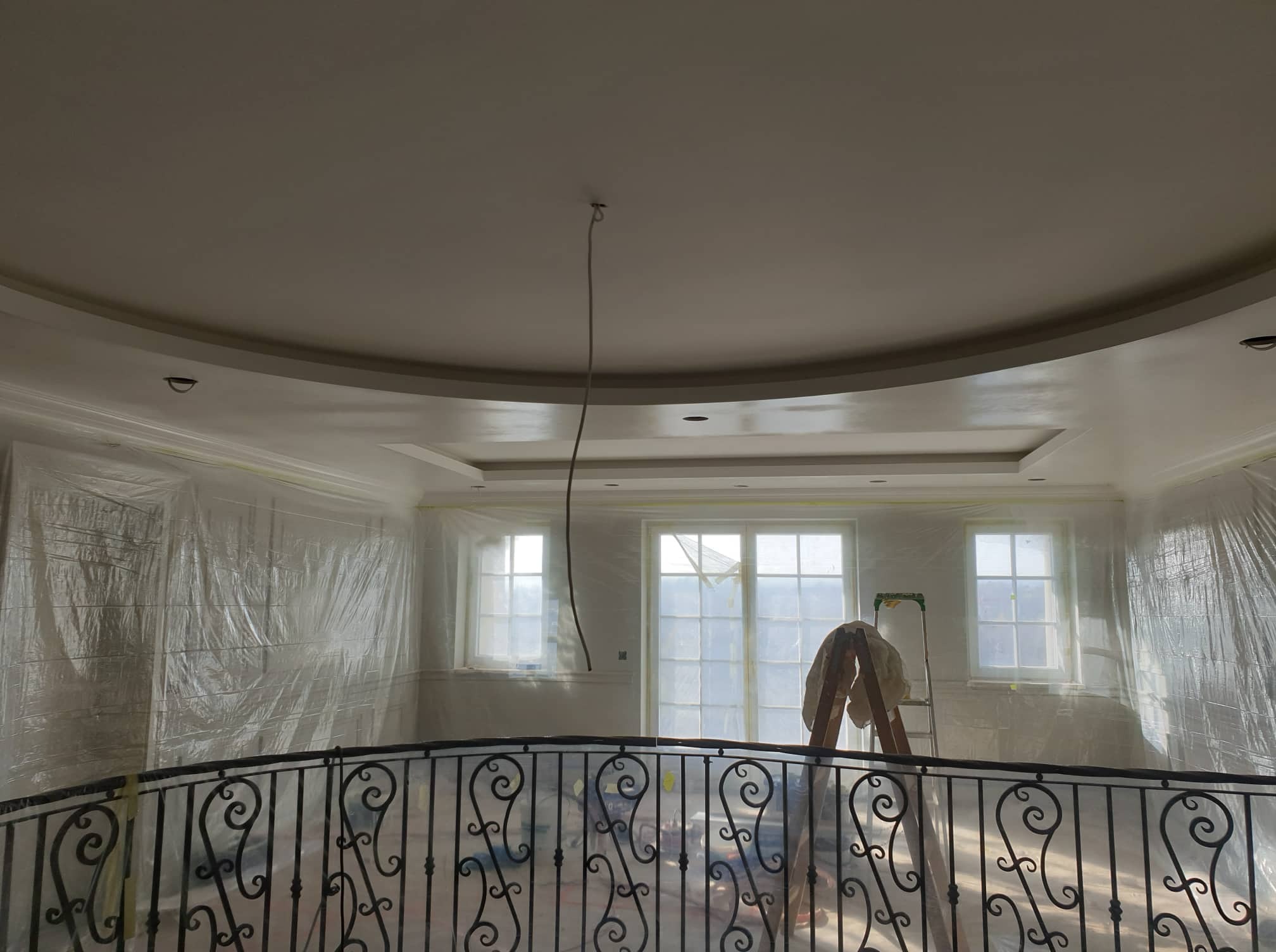 Malowanie natryskowe sufitów