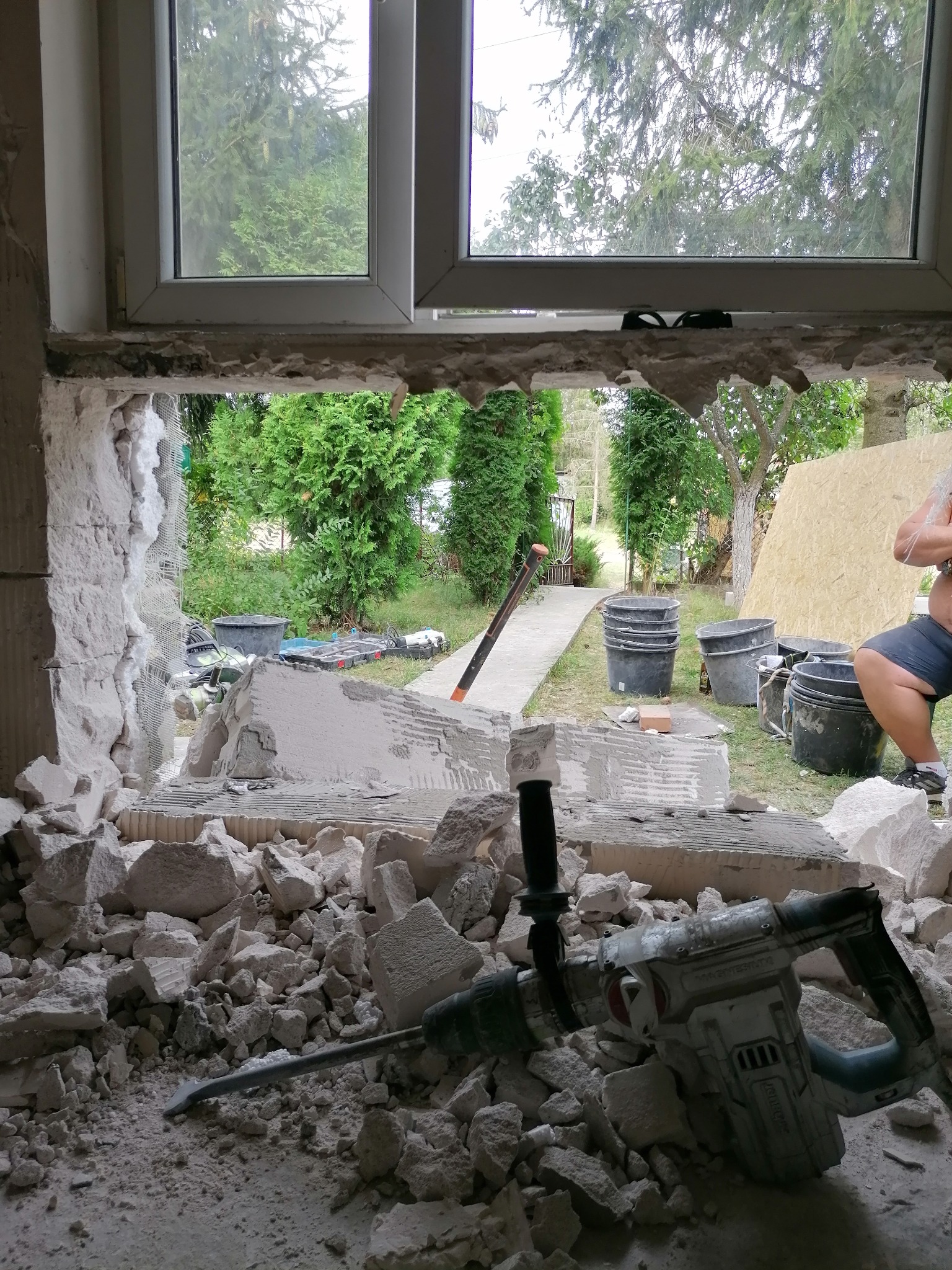 Wyburzenia rozbiórki burzenie ścian