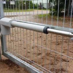 Wykonana instalacja automatu bramy skrzydłowej