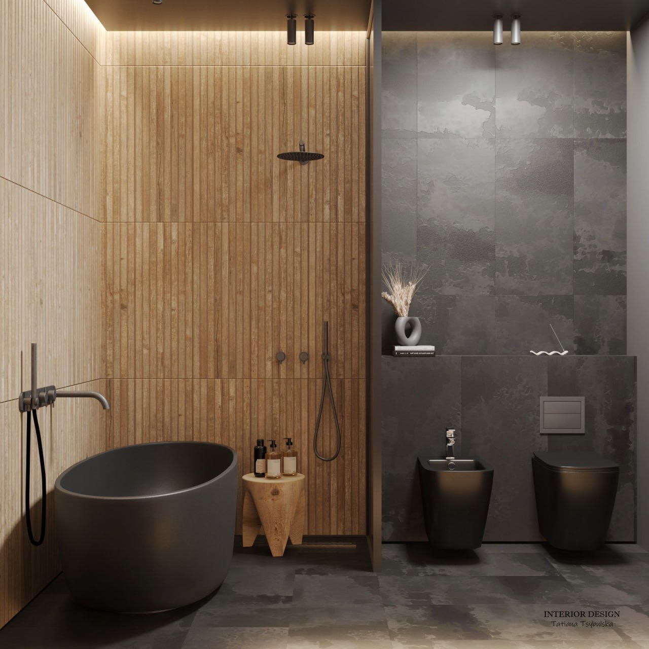 Nowoczesna łazienka z drewnianą ścianą prysznicową, wolnostojącą czarną wanną, szarą armaturą i toaletą wiszącą w ciemnej tonacji.