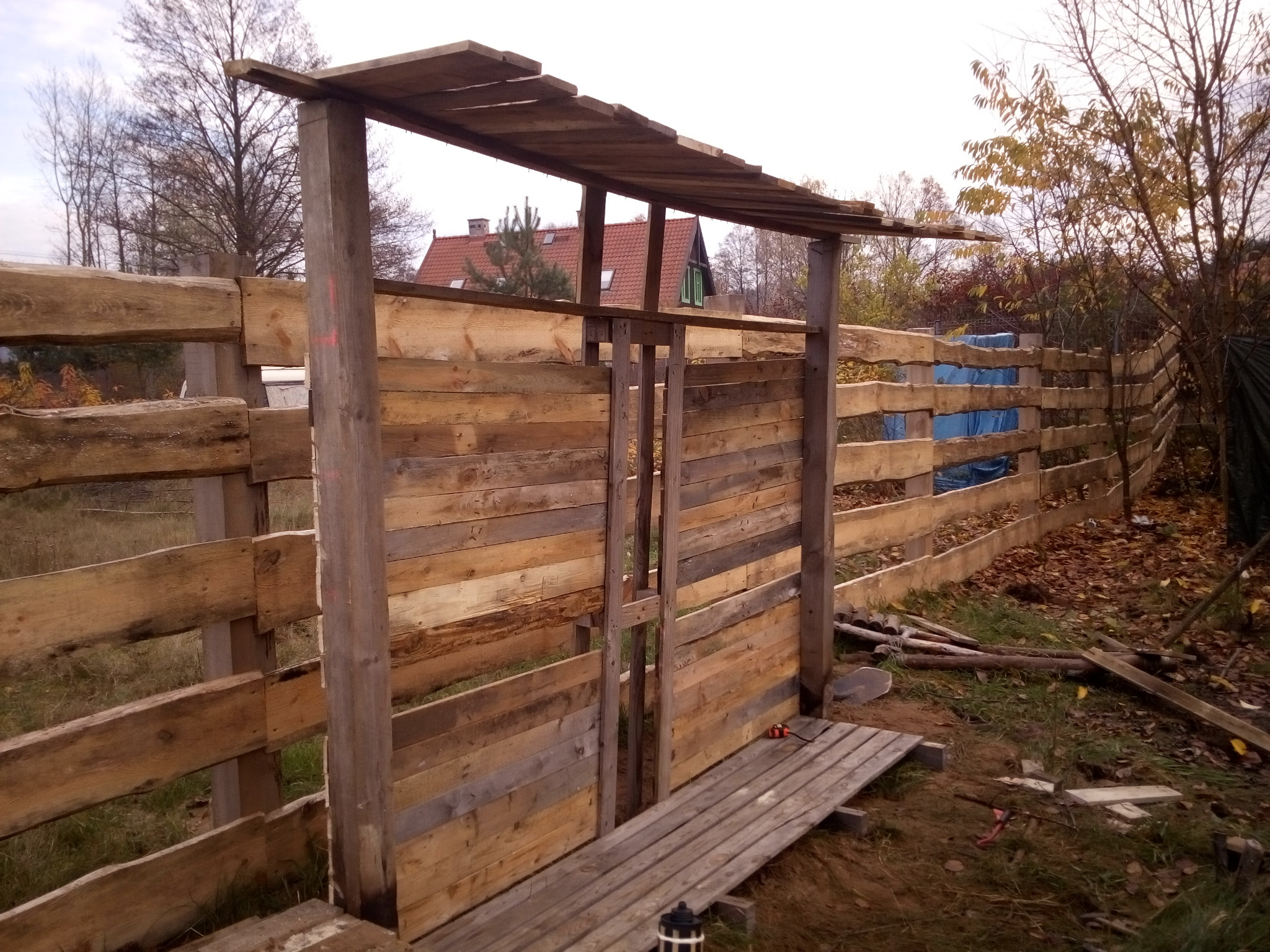 Początek budowy drew