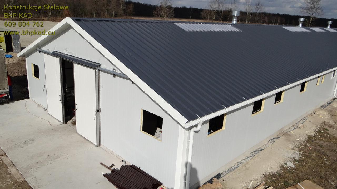 Hala, Stajnia 12x69x3m