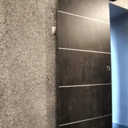 Kupno i montaż drzwi przesuwnych w naszym biurze w Wałbrzychu.