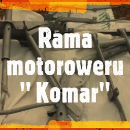 Rama motoroweru Komar po piaskowaniu, przygotowana do malowania, leżąca na białym płótnie.