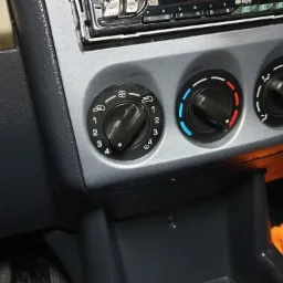 Naprawa dmuchaw wentylatorów (np chodzi tylko na 4 biegu)