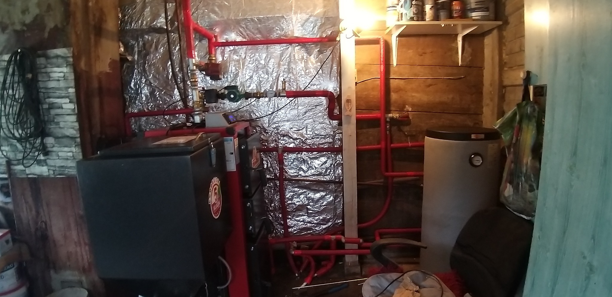 ekogroszek na dwóch pompkach i zaworze trojdrogowym z siłownikiem