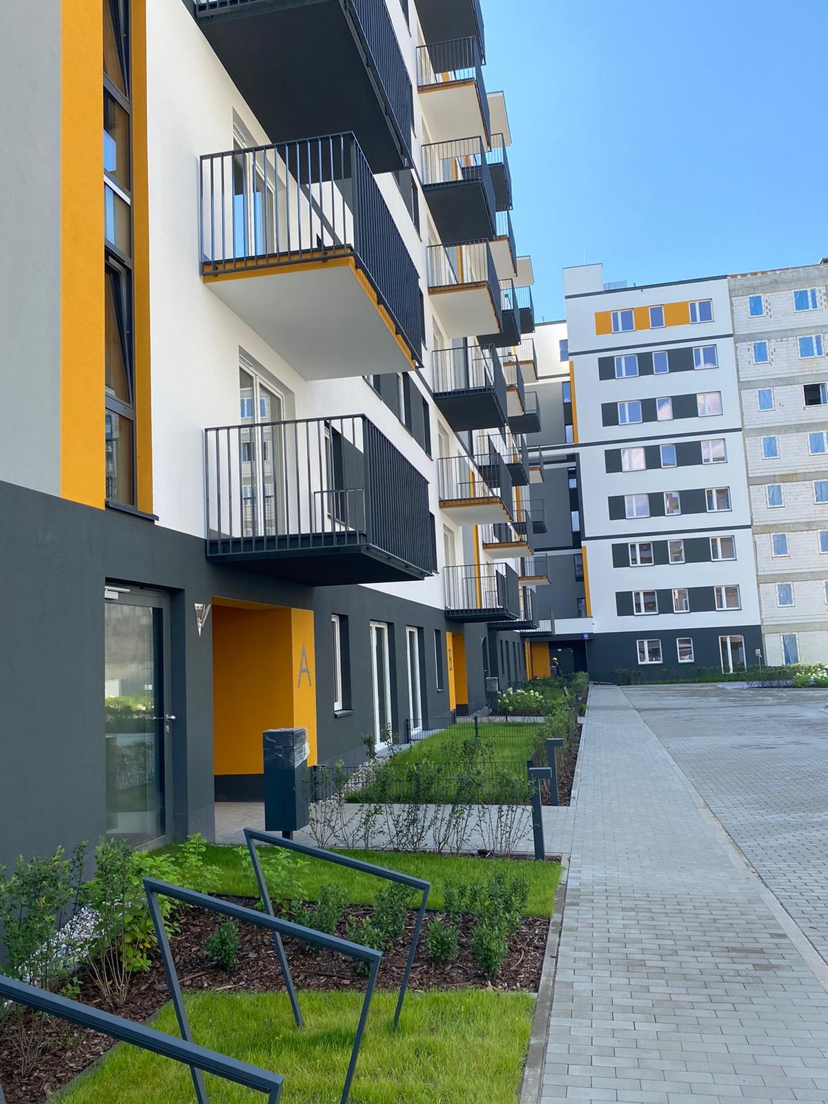 Kompleksowa realizacja Elewacji 4500 m2 Ursynów Warszawa