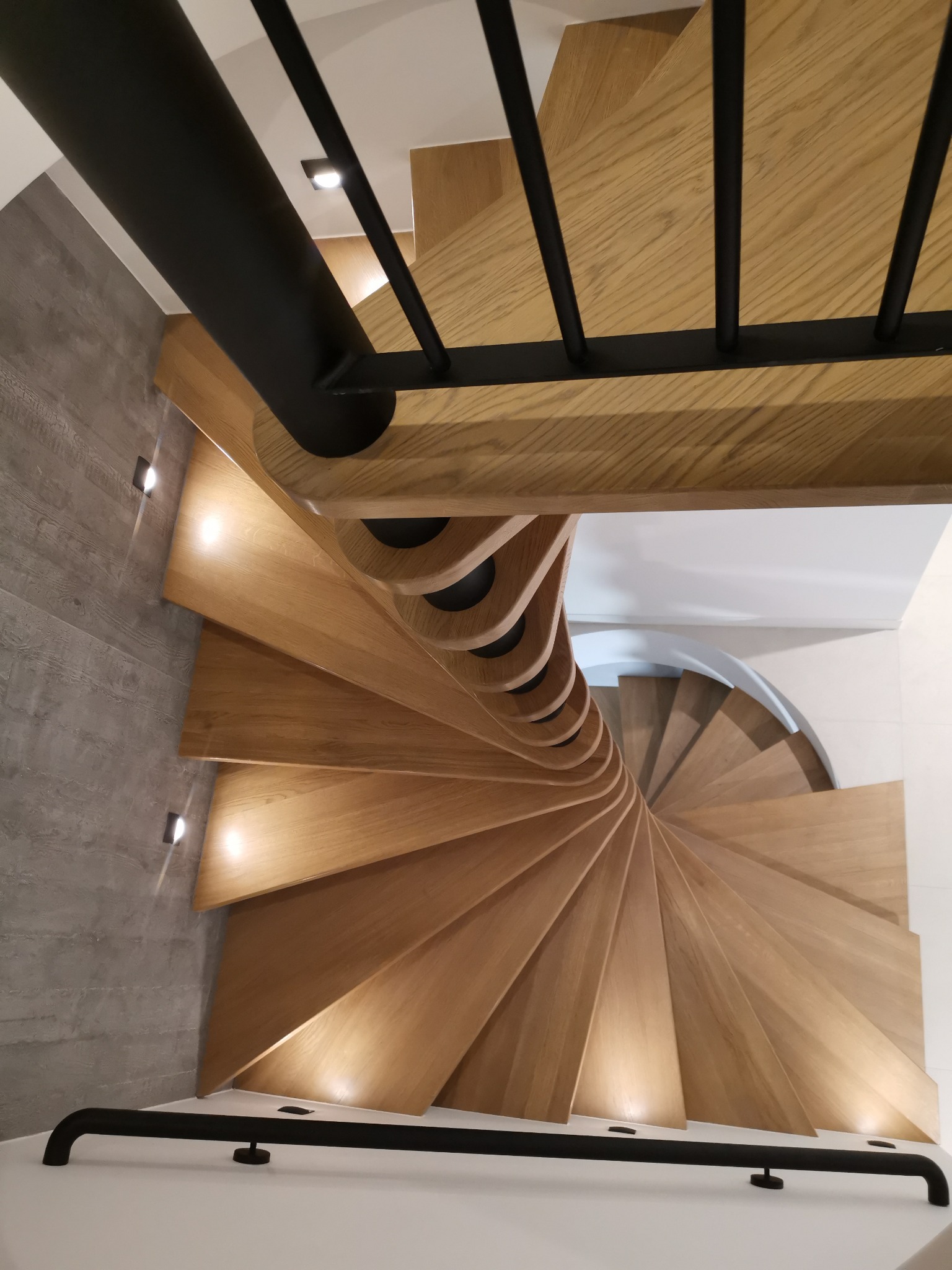 Schody zabiegowe - indywidualny projekt rozwiązania technicznego