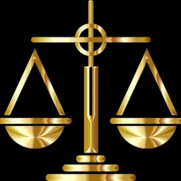 Złota waga sprawiedliwości na czarnym tle, z wyraźnym efektem metalicznego połysku.