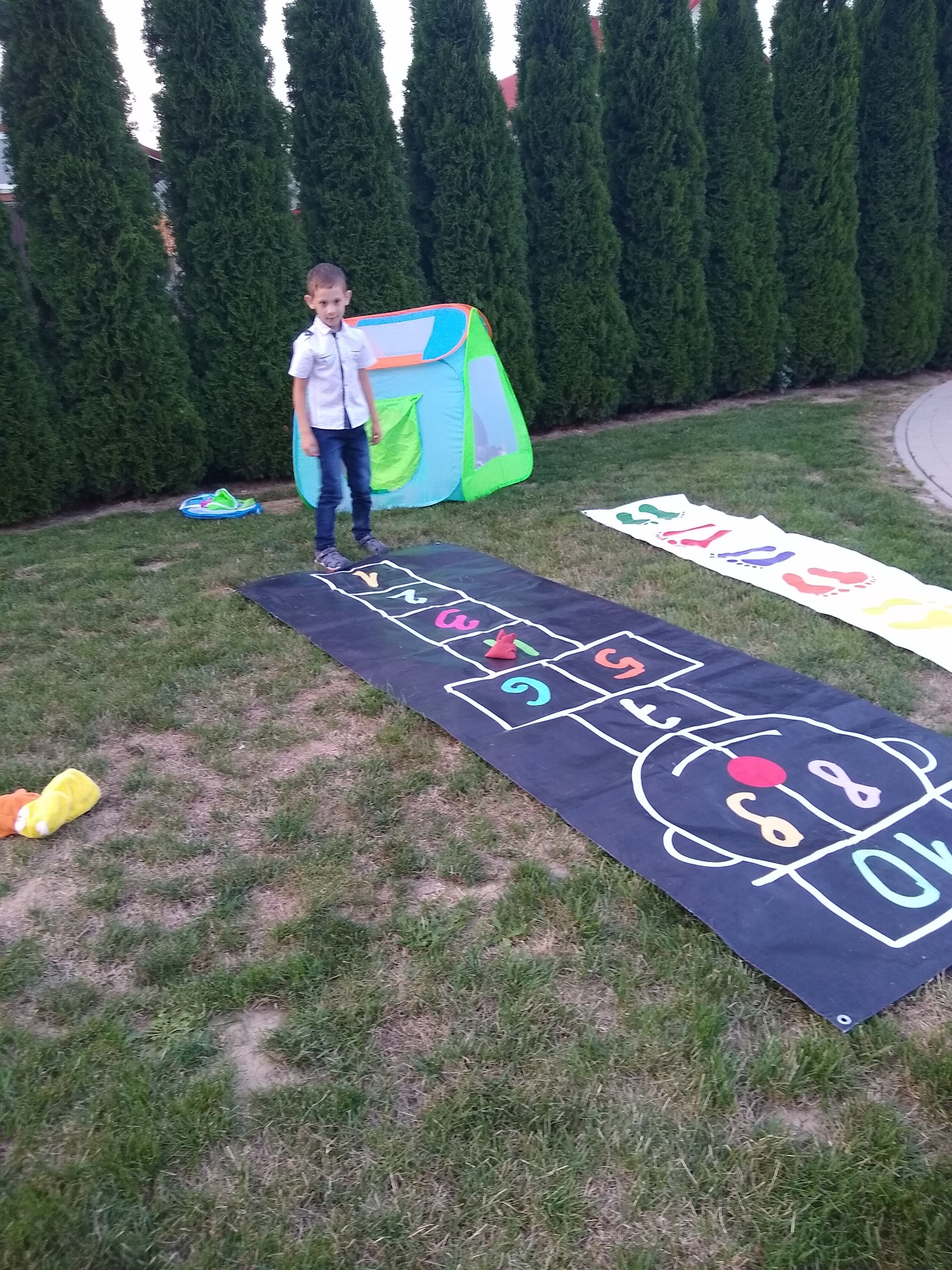 GRY I ZABAWY ZRĘCZNOŚCIOWE lubimy i chętnie się nimi dzielimy :)