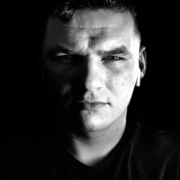 Wiktor Syrotin - Profesjonalna Sesja Zdjęciowa Warszawa