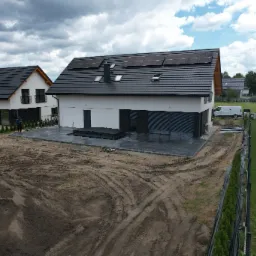 Beton nawierzchniowy z czarny pigmentem w Mysłowicach ul. PCK