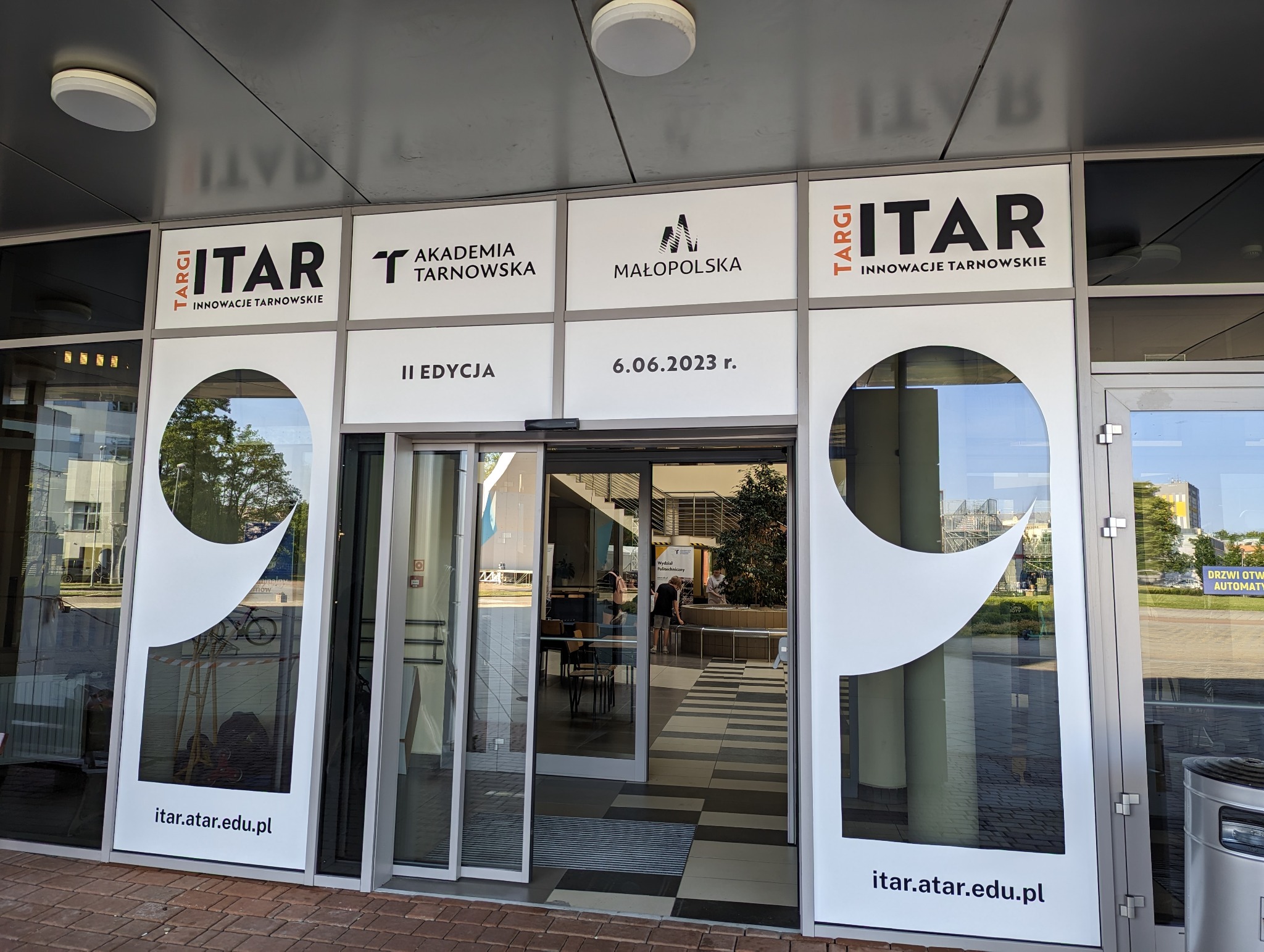 Reklamy na drzwiach Tarnów