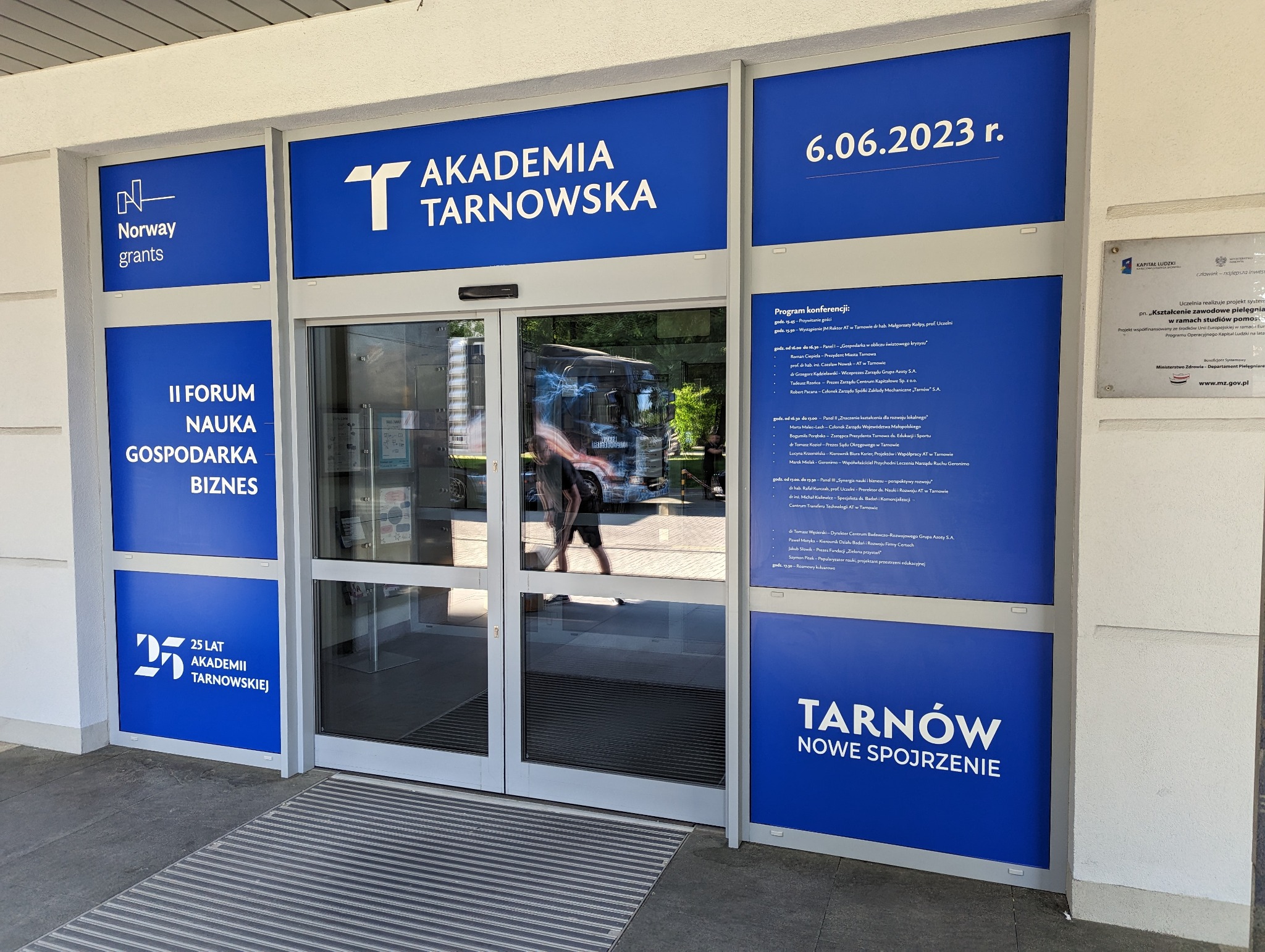 Klejenie reklam Tarnów