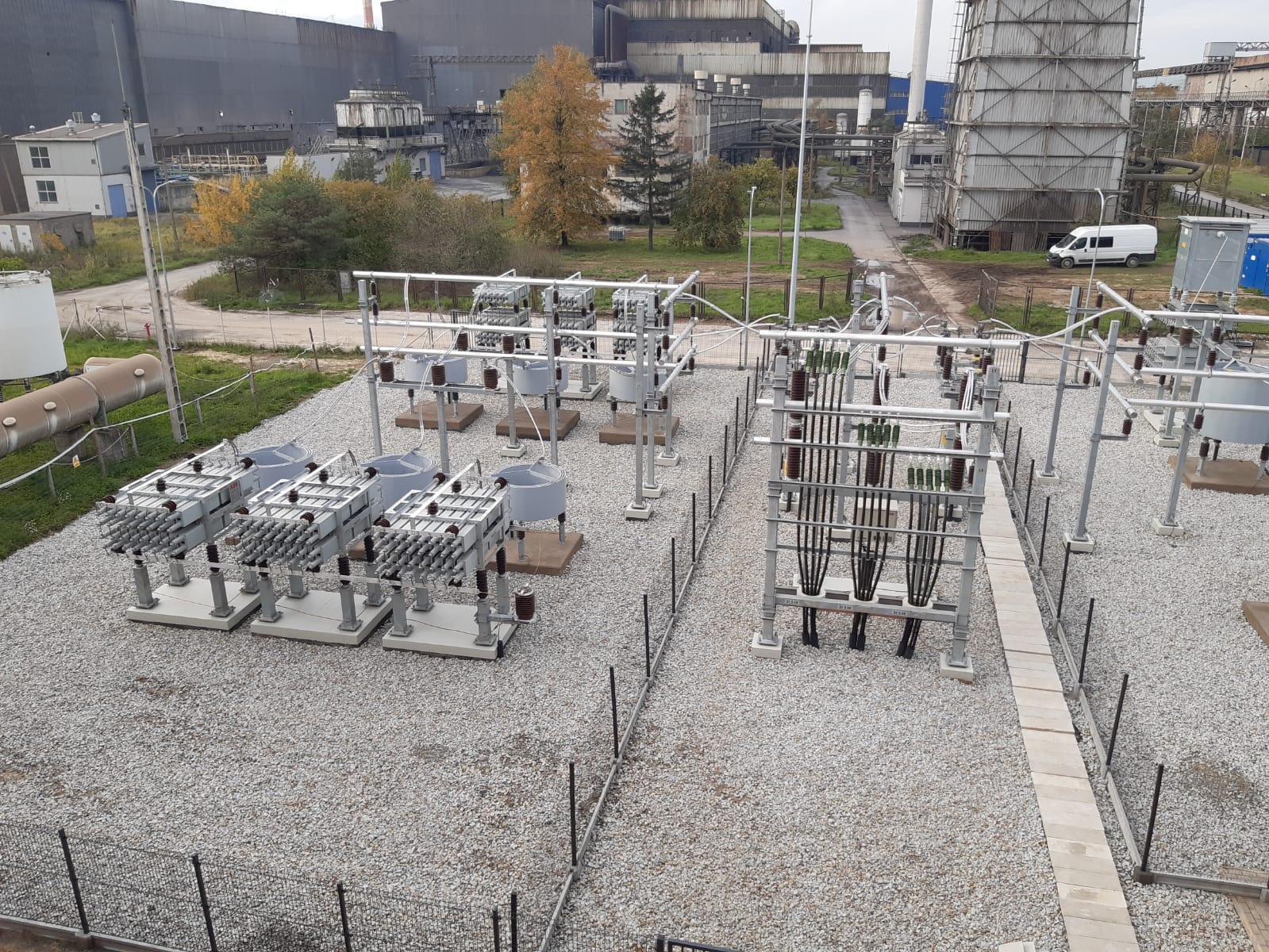 Realizacja fundamentów pod aparaturę średniego napięcia wraz z infrastrukturą terenu.