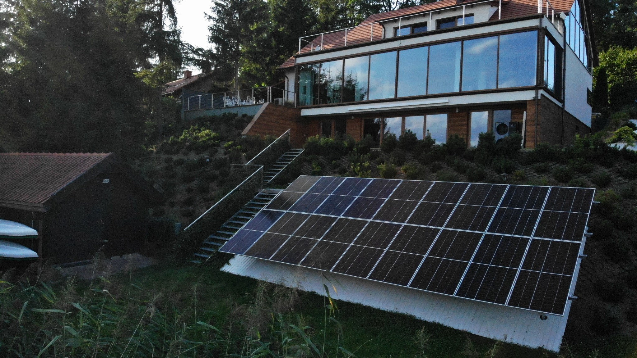 Instalacja o mocy 10 kW z magazynami energii o pojemności 20 kWh firmy SofarSolar