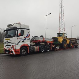 Transport międzynarodowy Jelcz-Laskowice 1