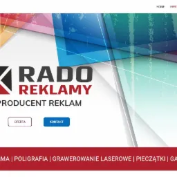 Strona internetowa firmy RADO REKLAMY, producenta reklam, z menu nawigacyjnym i przyciskami Oferta i Kontakt.