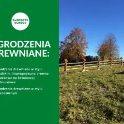 Drewniane ogrodzenie z impregnowanego drewna świerkowego w stylu góralskim, z małymi daszkami na słupkach, na tle zielonej trawy i błękitnego nieba.