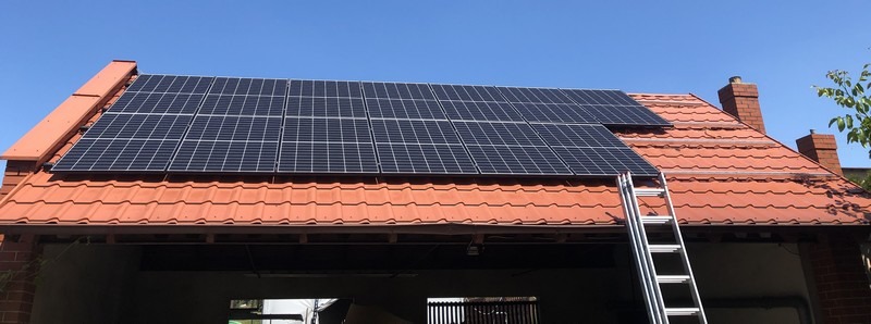 Przykład montażu- mocowanie do blachodachówki