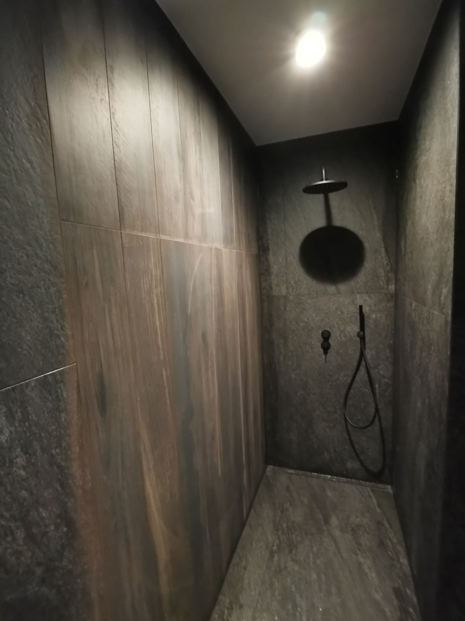 Gres 180x20 oraz 150x75cm