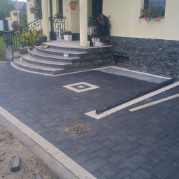 Układanie kostki brukowej Zaskale 1