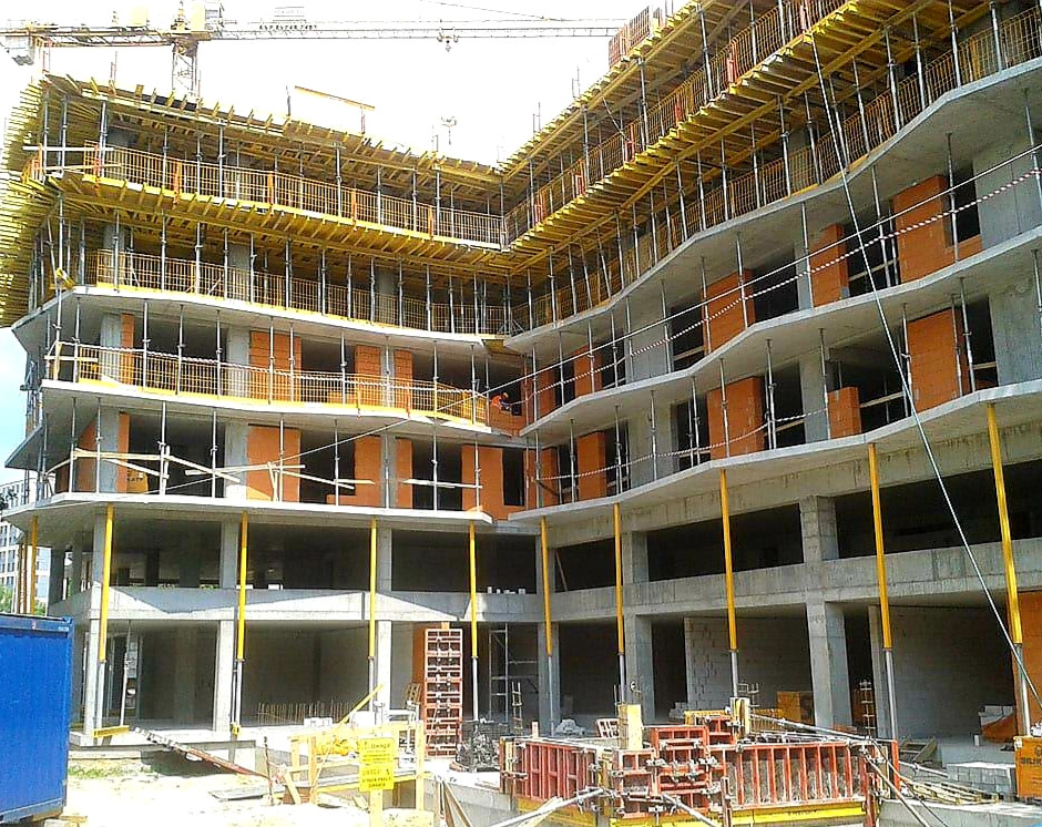 BUDYNEK WIELORODZINNY Manhattan Place Mokotów Warszawa- Wykonanie robót murarskich