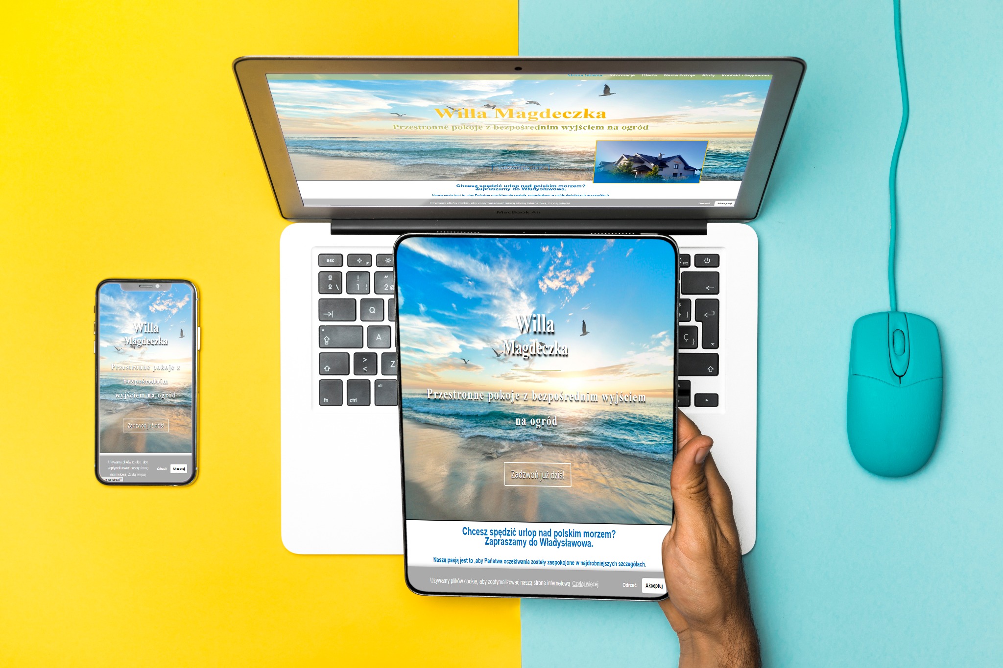 Prezentacja responsywnej strony internetowej 'Willa Magdeczka' na laptopie, tablecie i smartfonie, pokazująca spójny wygląd na różnych urządzeniach. Błękitny motyw przewodni strony harmonizuje...