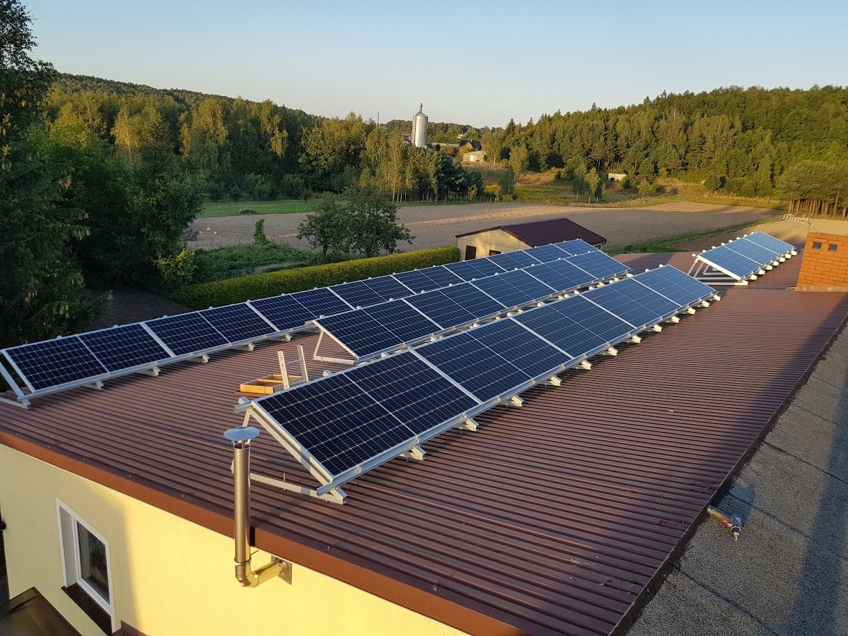 Na dachu ze spadkiem na północ