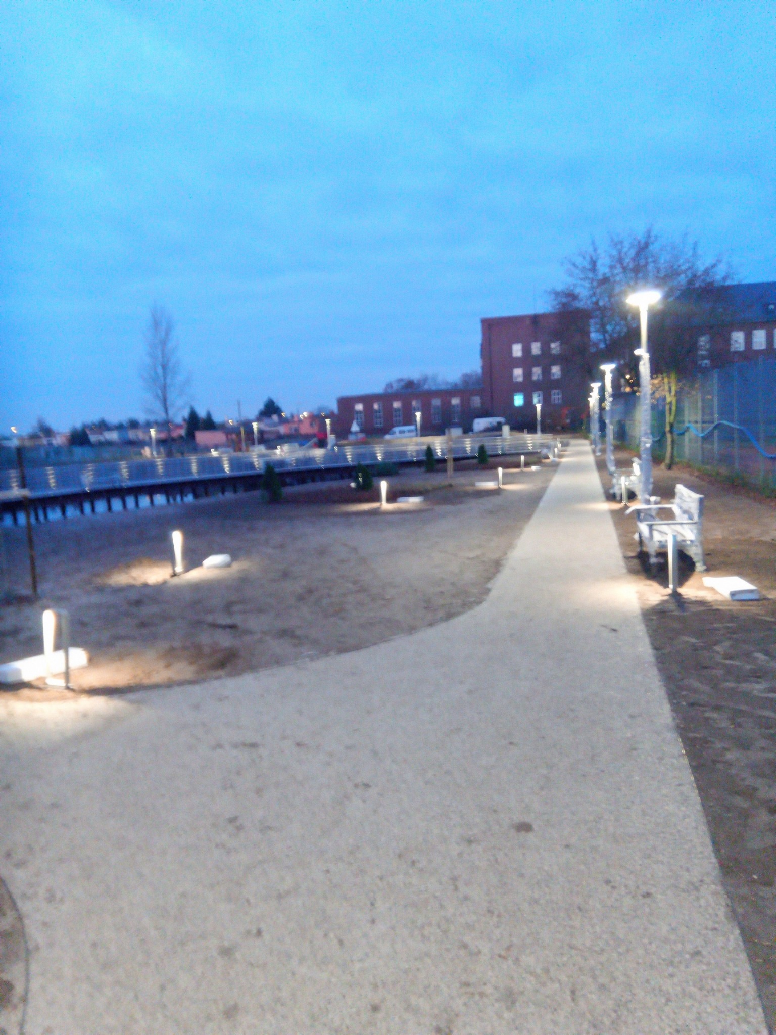 oświetlenie drogowe, uliczne, parkowe, zagospodarowanie terenu