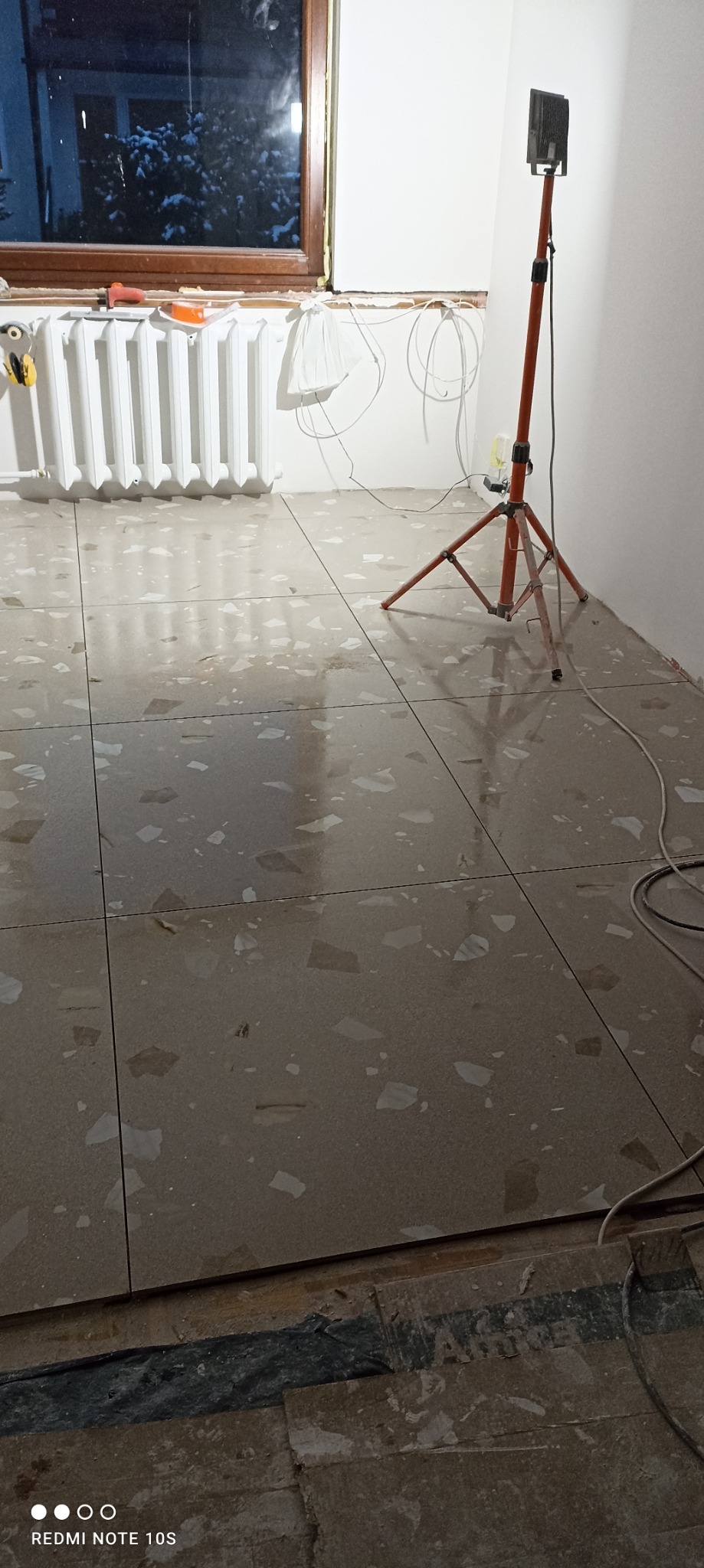 Płytki gresowe u klienta po wykonaniu usługi.