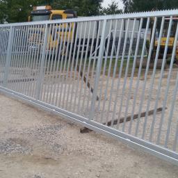 Brama 800x180cm , 25x25mm , ocynk