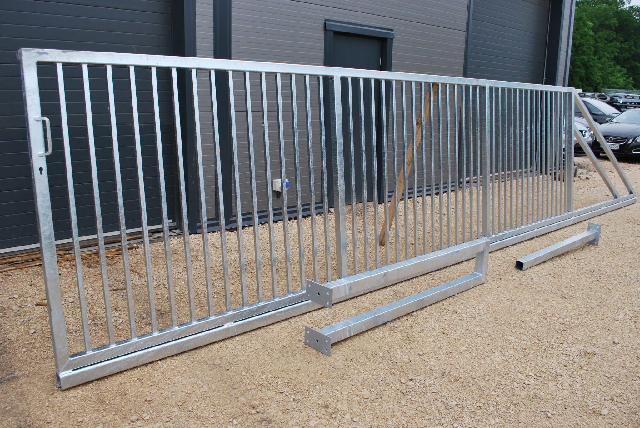 Brama 600x180cm , 25x25mm , ocynk