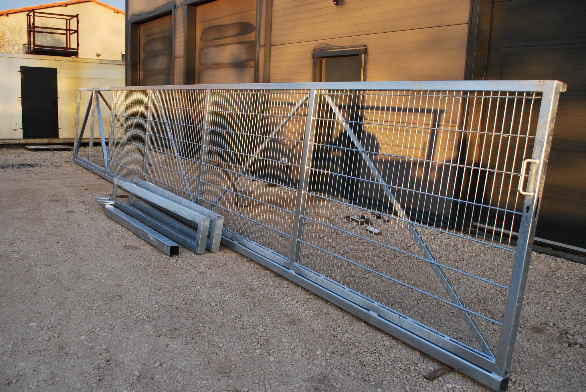 Brama 800x183cm , 2D 6/5/6mm , ocynk