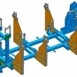 Model 3D konstrukcji stalowej, widok izometryczny, elementy w kolorach niebieskim, pomarańczowym i zielonym, widoczne otwory i połączenia śrubowe.