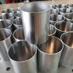 Zwijanie i spawanie rur