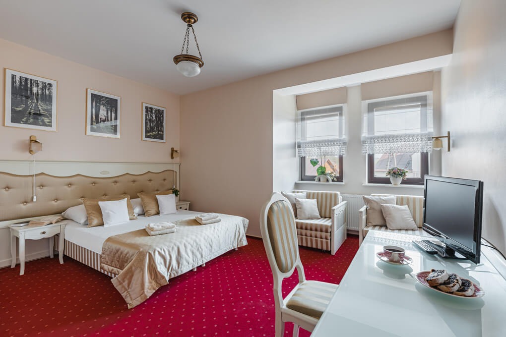 W pełni wyposażone, komfortowe pokoje!