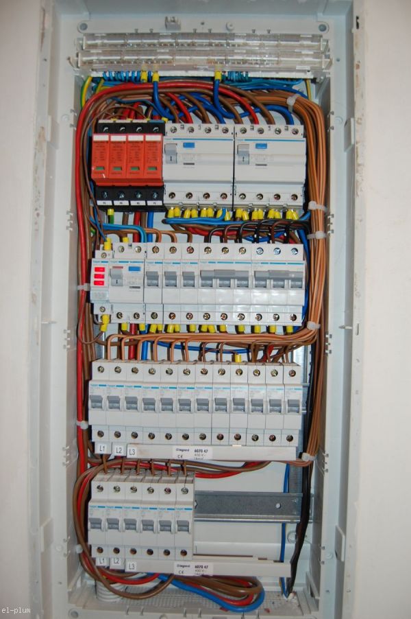 Instalacje elktryczne, elektryk olsztynek 24h