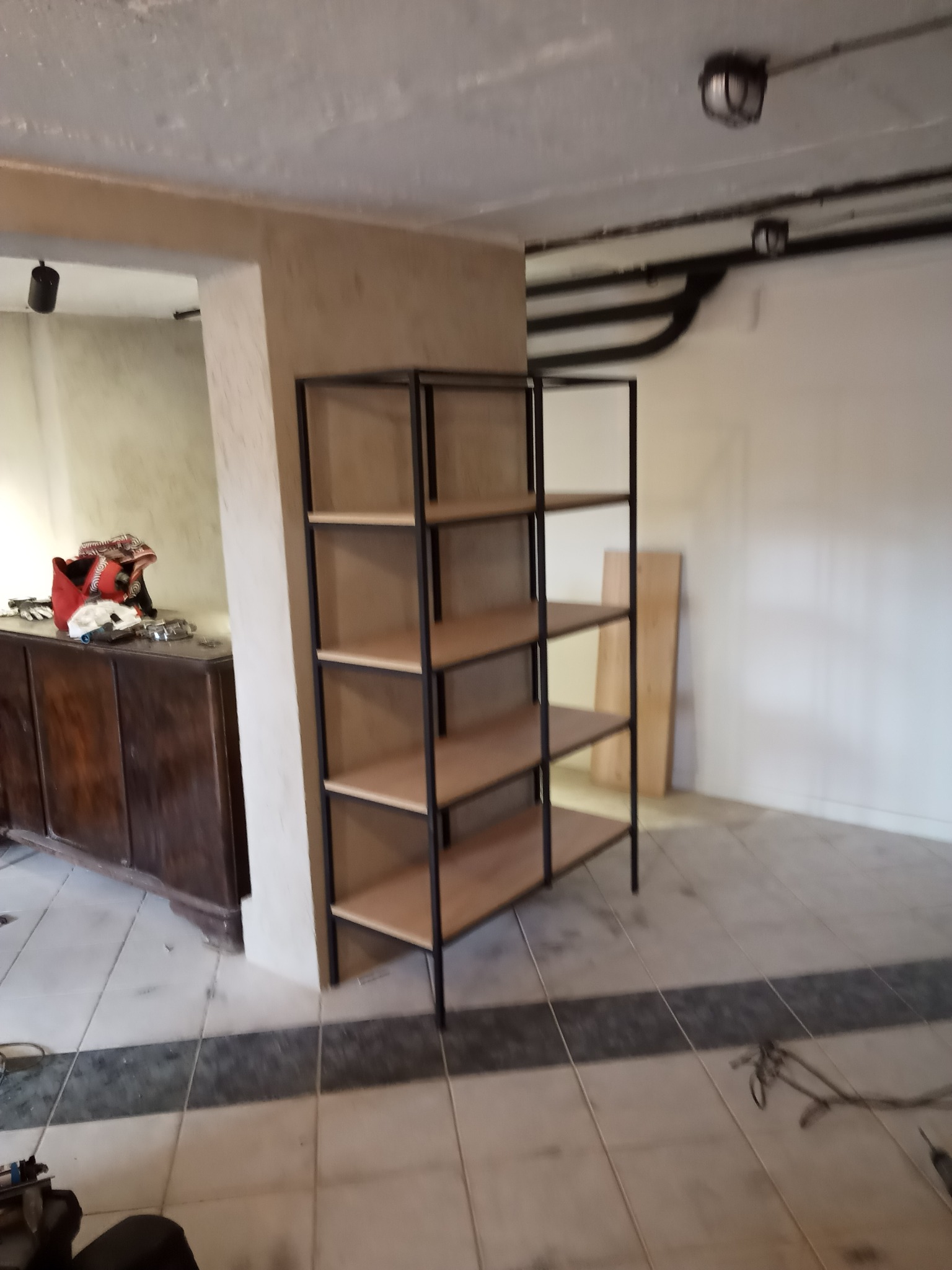 Regał metal+drewno buk