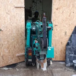 Tylko 75 cm szerokości co pozwala na dojechanie praktycznie wszędzie.