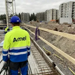 Logo zaaplikowane na polarze, zdjęcie udostępnione również od sympatycznego klienta