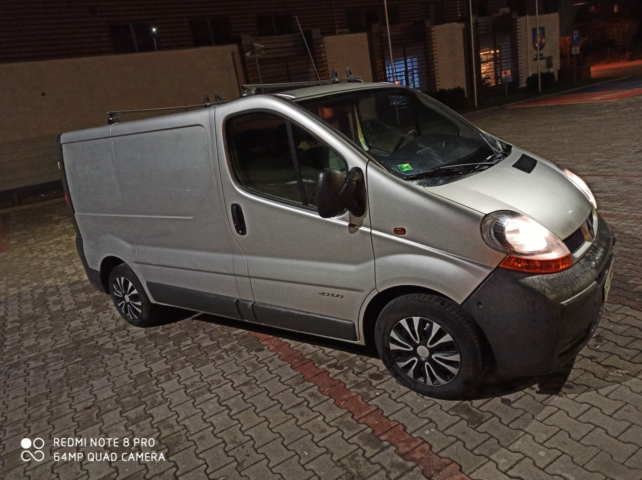 Oferuję usługi transportowe / remontowo-budowlane